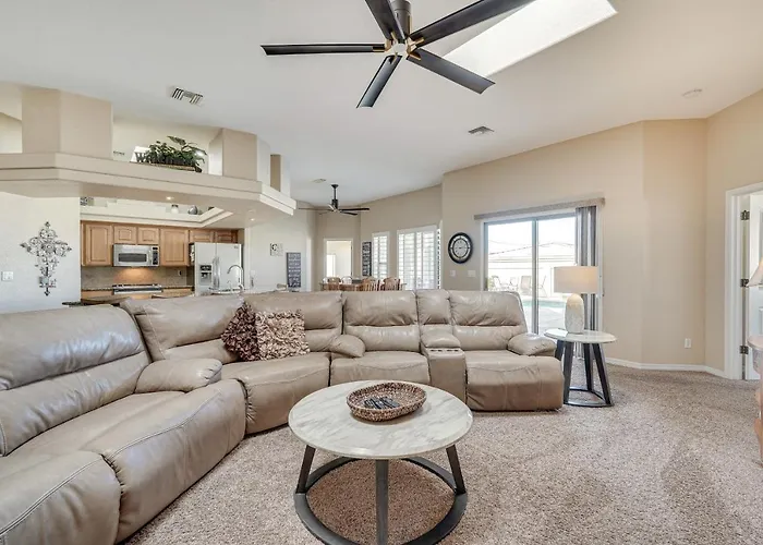 Holiday home Private Pool & Hot Tub: Havasu Gem! Lake Havasu City